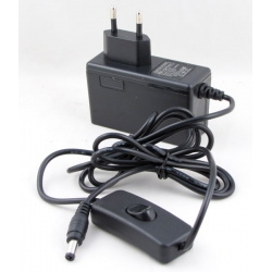 Блок питания (12V 2A) LP-90 толст. шт. (5,5*2,5) с выключат.