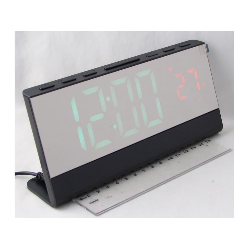 Часы-будильник электронные DS-3678 (зеленые цифры)