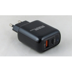 Сетевое зарядное устройство XQ-75 5V 3A / 9V 2,22A / 12V 1,67A черный без упаковкиUSB+PD 20W