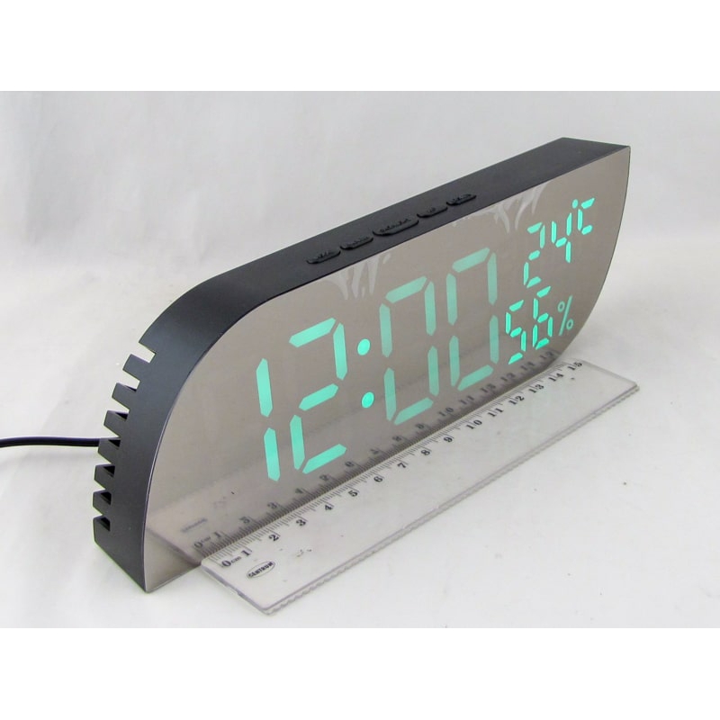 Часы-будильник электронные DS-7818 (зеленые цифры)