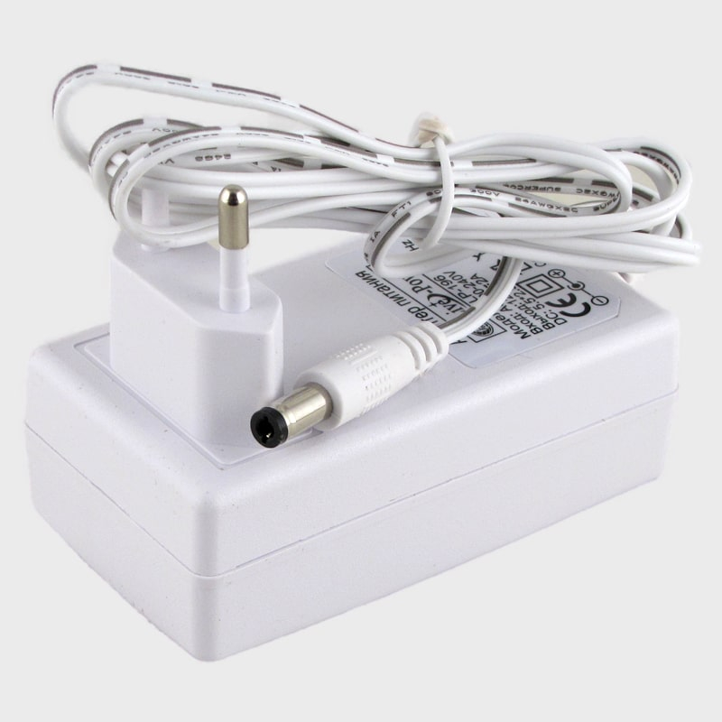 Блок питания (12V 2A) LP-196 белый, толст. шт. (5,5*2,5) кабель 1,2м