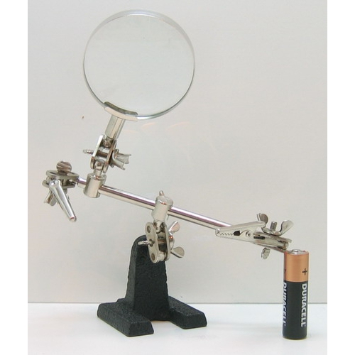 Лупа (60) мет. на подст. с зажим. №501 (806)